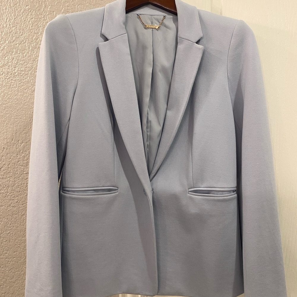Elegant Light Blue Women's Blazer
